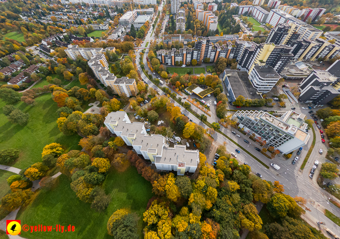 13.10.2022 - Fassadensnaierung am Karl-Marx-Ring 53-57